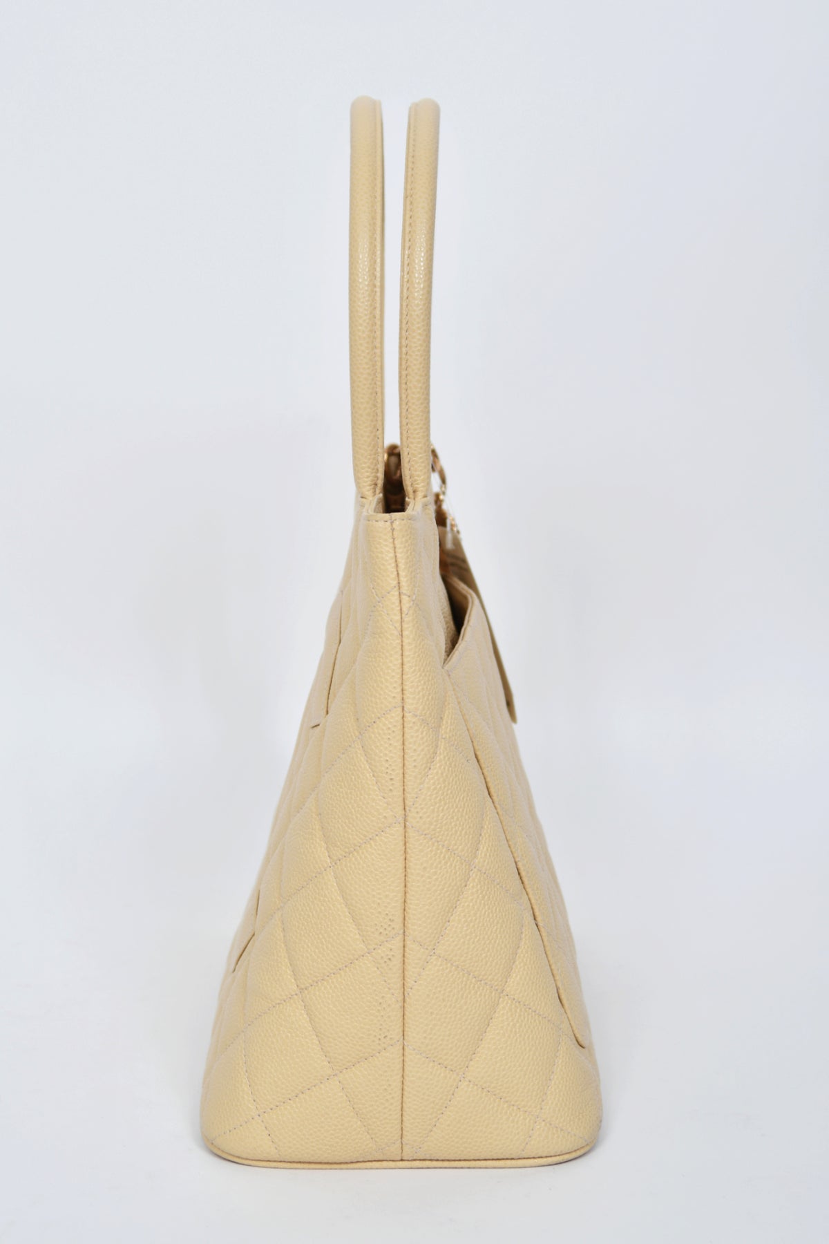 2003 Chanel Pale Yellow Quilted Leather Medallion Tote Logo Purse Unworn w/Tags