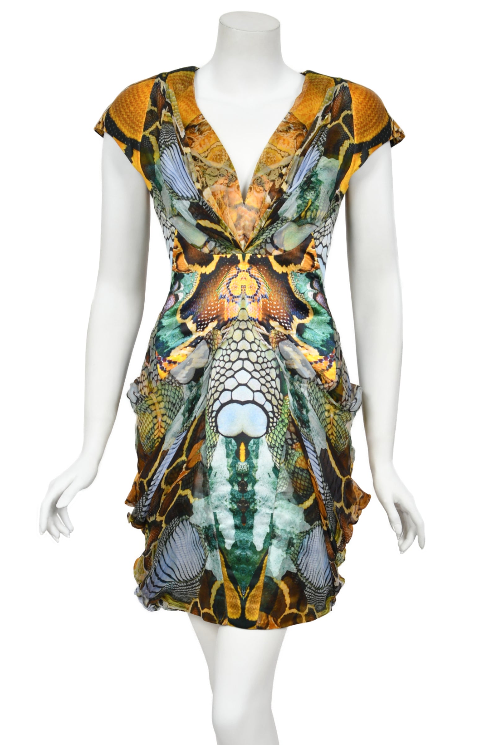 Alexander McQueen 写真集 Alexander McQueen A/W 21 Womenswear | SHOWstudio