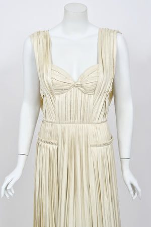 2009 Bottega Veneta Heavily Pleated Ivory Silk Bustier Runway Gown w/ Tags