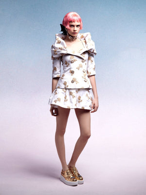 2013 Chanel by Karl Lagerfeld Documented Metallic Gold & Ivory Silk Brocade Jacket w/ Shorts