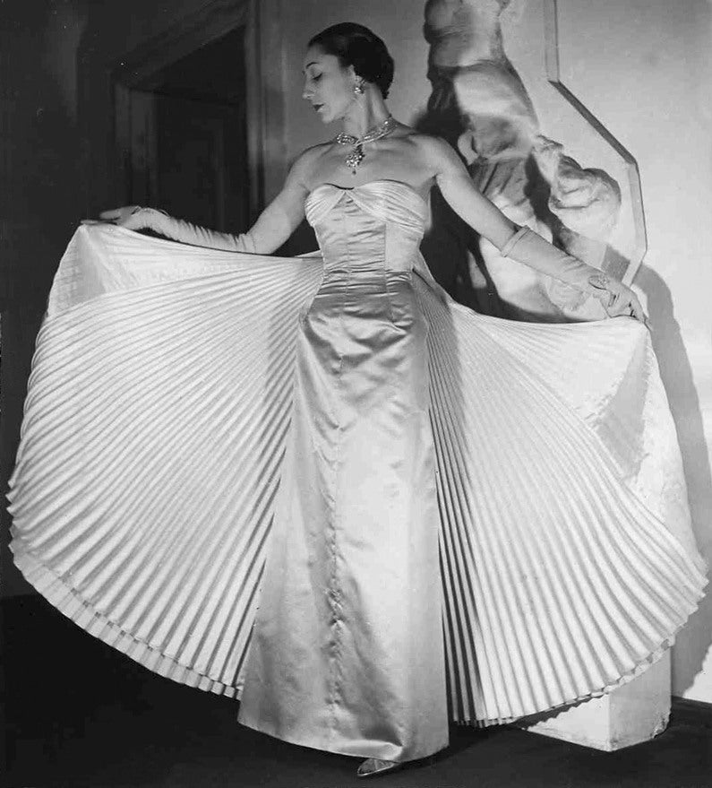 1950&#39;s Germana Marucelli Italian Couture Mocha Silk Pleated Strapless Gown