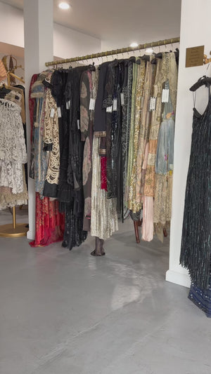 2004 Randi Rahm Couture Embroidered Metallic Ivory Lace Appliqué Trained Slip Gown