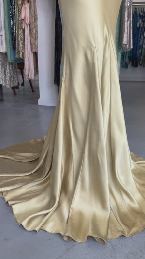 2016 Maison Margiela by John Galliano Runway Champagne Satin Breastplate Backless Bias-Cut Gown