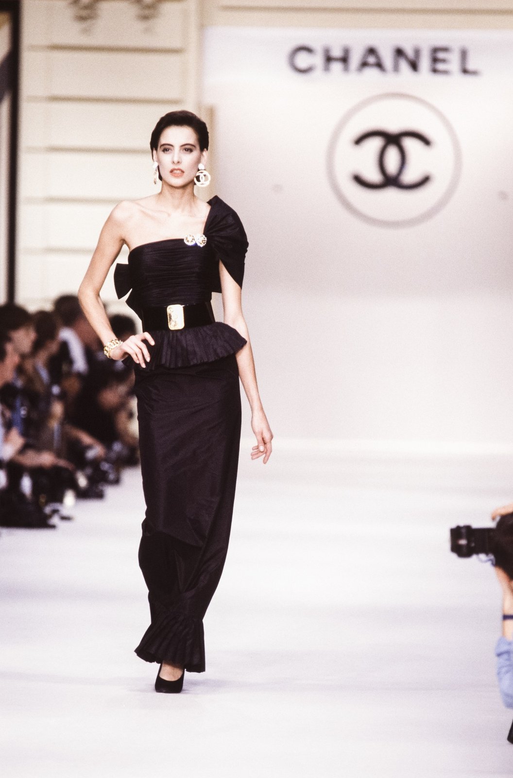 1986 Chanel Documented Runway Black Pleated Silk One-Shoulder Hourglass Gown