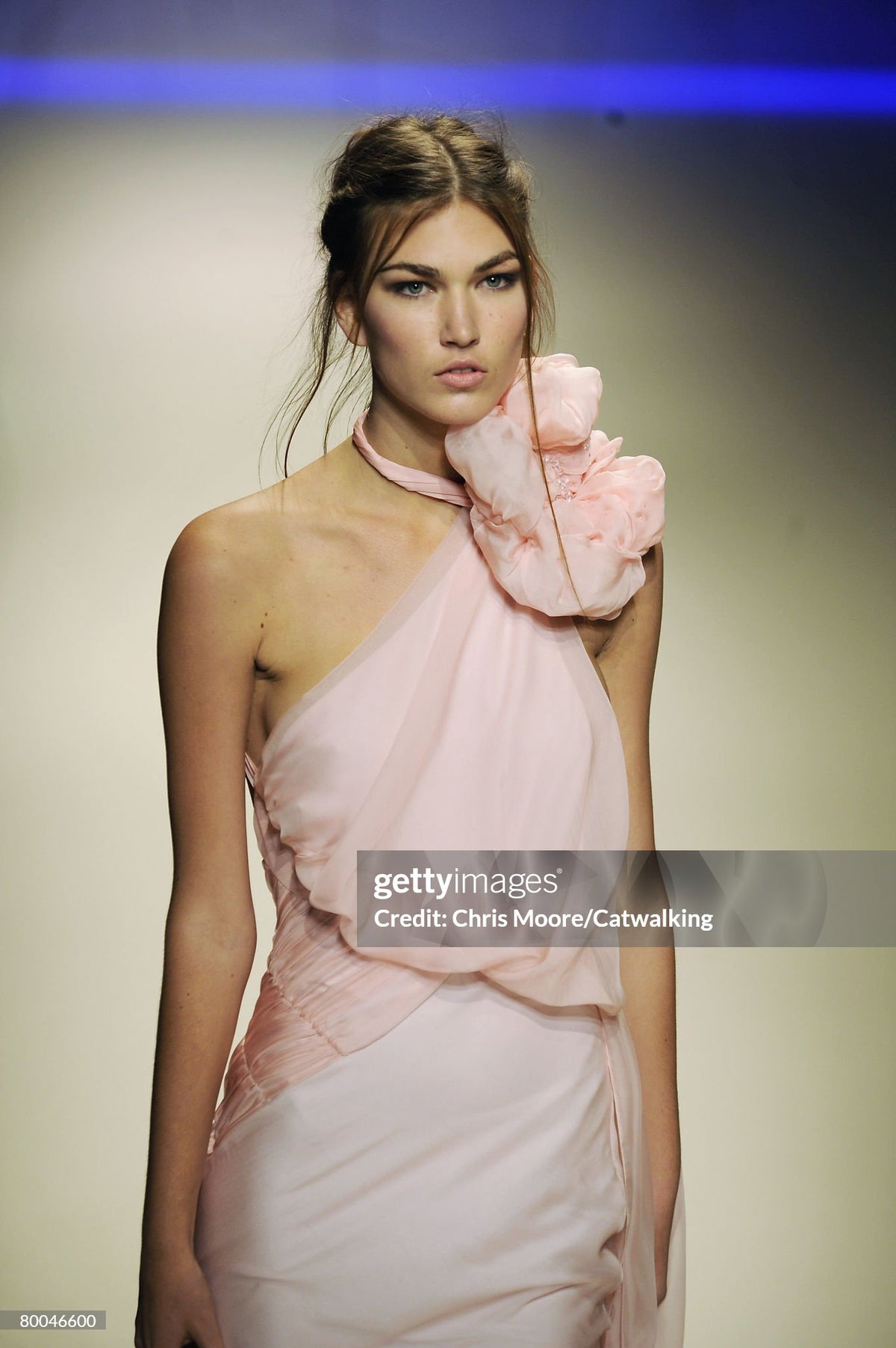 2008 Emanuel Ungaro Runway Blush-Pink Silk Floral Appliqué Trained Gown