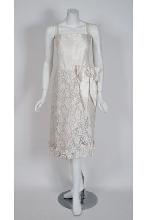 1971 Chanel Haute Couture White Tulip Novelty Lace & Satin Party Dress Ensemble