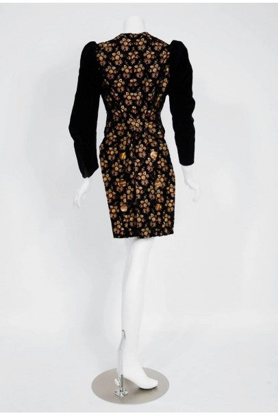 1890 House of Worth Haute-Couture Colorful Velvet Scenic Buttons Tails Jacket