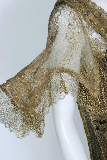 1920&#39;s Oppenheim Collins Couture Metallic-Gold Lace Tiered Flutter Evening Dress