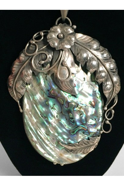 Vintage Native American style sterling silver abalone store pendant necklace stamped