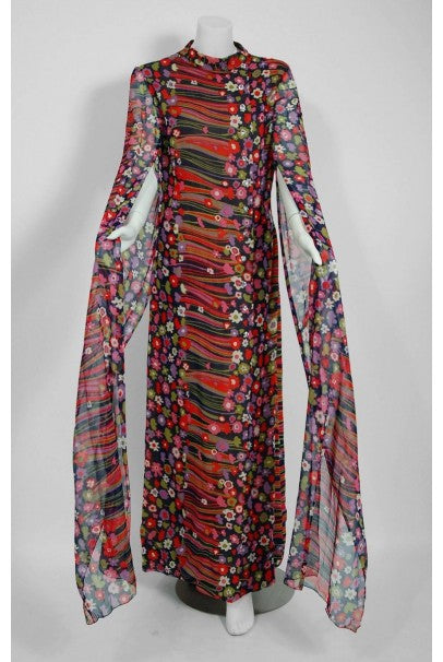 1960&#39;s Pauline Trigere Abstract Floral Cotton Kimono Angel-Sleeve Maxi Dress