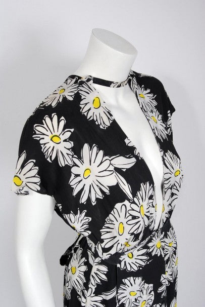 1970&#39;s Sheridan Barnet Daisy Print Crepe Plunge Wrap Dress British Vogue