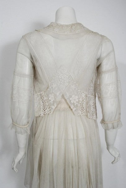 1910 Edwardian Ivory Sheer Embroidered Floral Lace & Net-Tulle Gown 1910 Edwardian Ivory Sheer Embroidered Floral Lace & Net-Tulle Gown