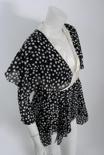 1970 Ossie Clark Daisy Celia Birtwell Print Capelet Empire Handkerchief Blouse