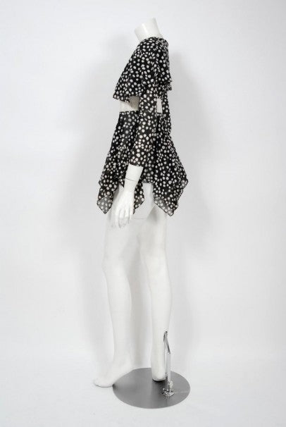 1970 Ossie Clark Daisy Celia Birtwell Print Capelet Empire Handkerchief Blouse