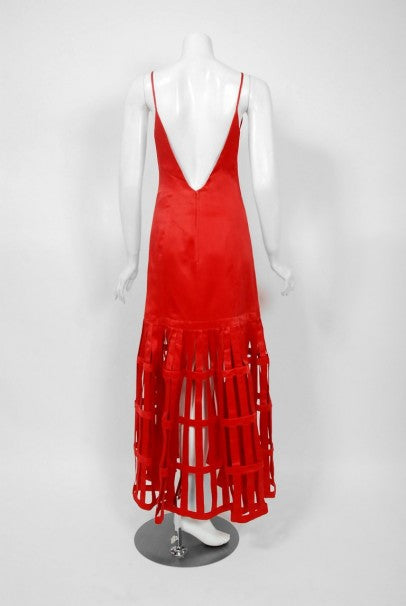 1992 Valentino Boutique Red Silk Low-Plunge Birdcage Cut-Out Backless Maxi Dress 1992 Valentino Boutique Red Silk Low-Plunge Birdcage Cut-Out Backless Maxi Dress