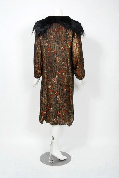 1920&#39;s Trevl Haute-Couture Metallic Feather Print Lamé &amp; Monkey Fur Flapper Coat