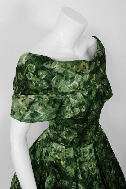 1950&#39;s Peggy Hunt Green Watercolor Floral Silk Portrait-Collar Pleated Dress