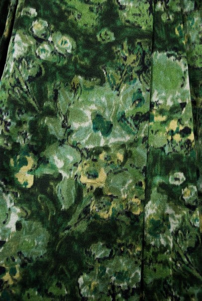 1950&#39;s Peggy Hunt Green Watercolor Floral Silk Portrait-Collar Pleated Dress