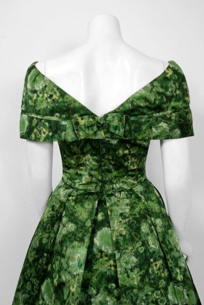 1950&#39;s Peggy Hunt Green Watercolor Floral Silk Portrait-Collar Pleated Dress