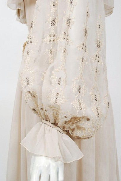 1971 Guy Laroche Haute Couture Embroidered Ivory Silk Billow Sleeve Plunge Gown