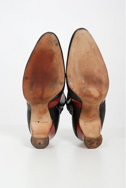 1920&#39;s Spiderweb Cut-Out Novelty Red &amp; Black Leather Deco Flapper Shoes w/ Box