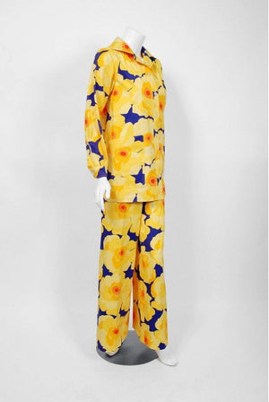 1972 Yves Saint Laurent Haute Couture Large-Scale Floral Print Pantsuit Ensemble