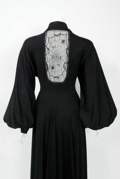 1973 Jean Varon Documented &#39;Cobweb&#39; Spider Novelty Jersey Billow-Sleeve Dress