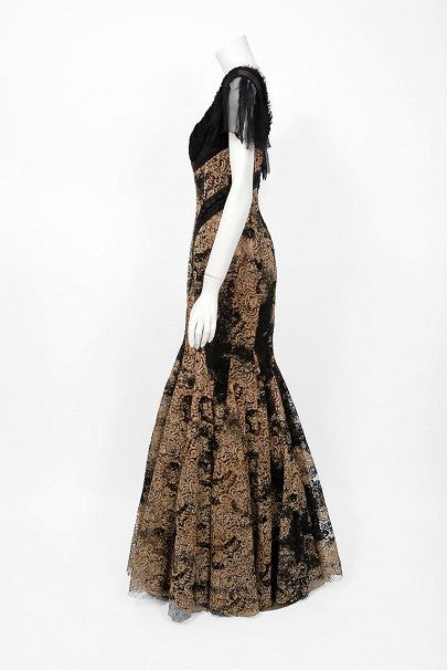 2002 Alexander McQueen Lifetime Runway Lace &amp; Metallic Silk Corset Fishtail Gown