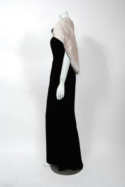 1987 Thierry Mugler Museum-Held Black Velvet & Pink Satin Bias-Cut Backless Gown