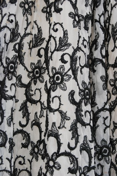 1950&#39;s Will Steinman Embroidered Ivory Chiffon Sweetheart Sash-Bow Dress