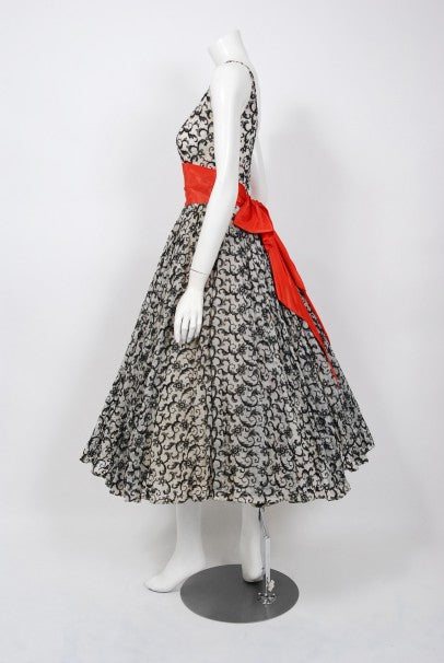 1950&#39;s Will Steinman Embroidered Ivory Chiffon Sweetheart Sash-Bow Dress