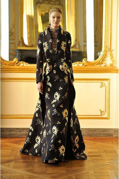 2010 Alexander McQueen Final Runway Collection Metallic-Gold Black