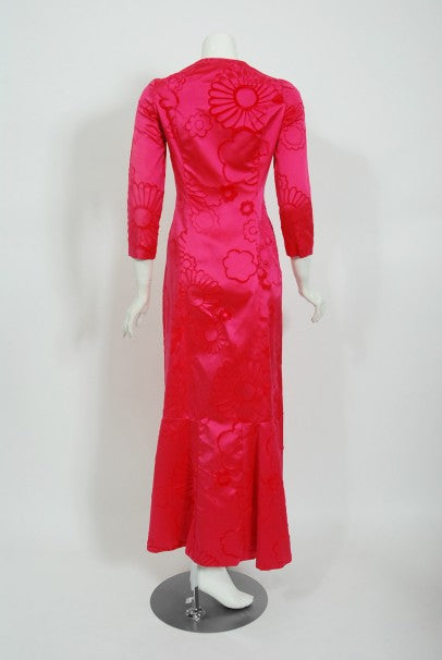 1970 Mainbocher Couture Pink Flocked Silk Hourglass Mermaid Dress