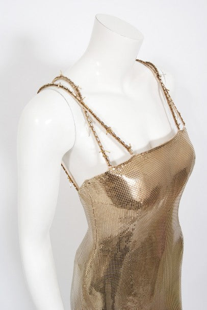 1998 Gianni Versace Couture Documented Runway Gold Metal Mesh Hourglas - Timeless Vixen 1998 Gianni Versace Couture Documented Runway Gold Metal Mesh Hourglas - Timeless Vixen