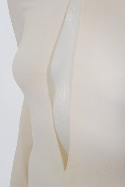 2006 Alexander McQueen White Silk Crepe Chain Plunge High-Slit Hourglass Gown