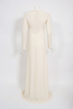 2006 Alexander McQueen White Silk Crepe Chain Plunge High-Slit Hourglass Gown