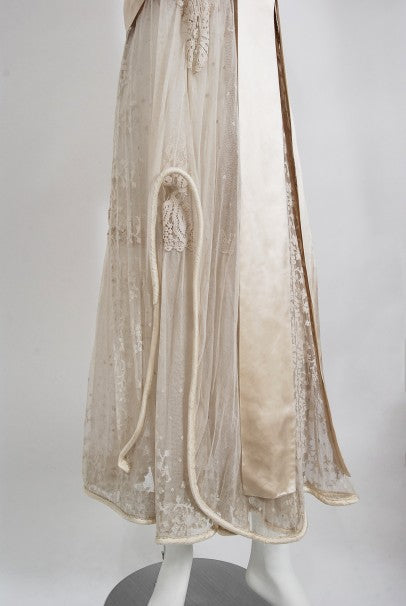 1910&#39;s Edwardian Couture Ivory Mixed Lace Draped Silk Sash Layered Dress