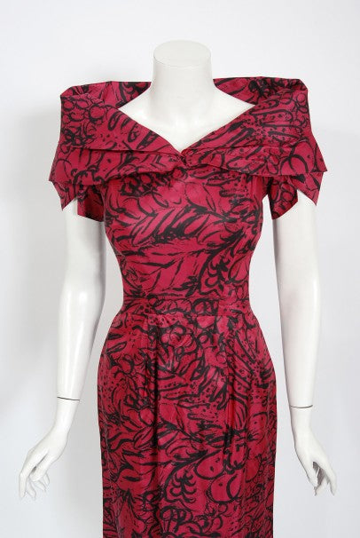 1950&#39;s Worth Couture Magenta Pink Floral Print Silk Shawl-Collar Dress