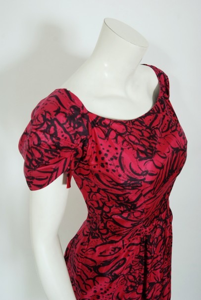 1950&#39;s Worth Couture Magenta Pink Floral Print Silk Shawl-Collar Dress