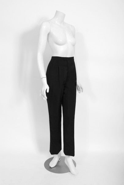 パンツ Saint Laurent SS25 SMOKING PANT (813972Y7E63 1000) BLACK Saint Laurent SMOKING PANT (25P813972Y7E63_1000) – LOZURI®