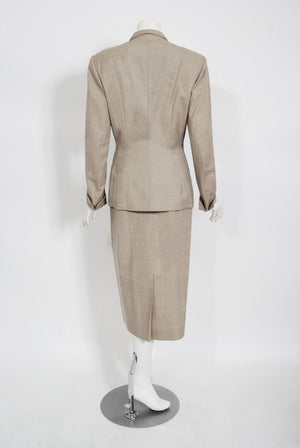 1954 Lilli-Ann Dove Gray Sharkskin Pintuck Stripes Jacket Hourglass Suit