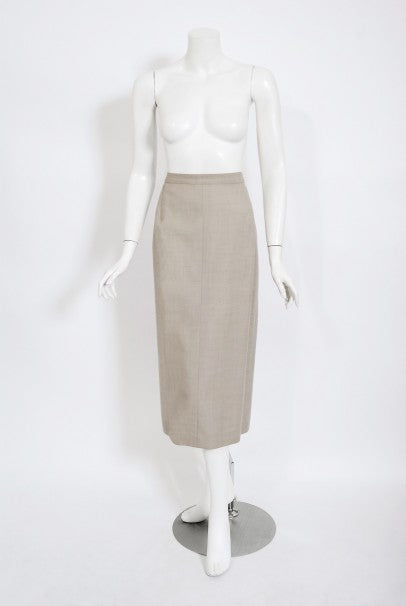 1954 Lilli-Ann Dove Gray Sharkskin Pintuck Stripes Jacket Hourglass Suit