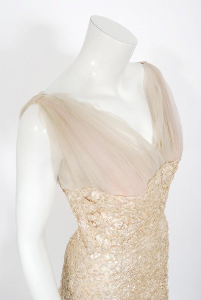 1950&#39;s Anne Verdi Champagne Sequin Lace &amp; Tulle Bustle Back Bridal Dress