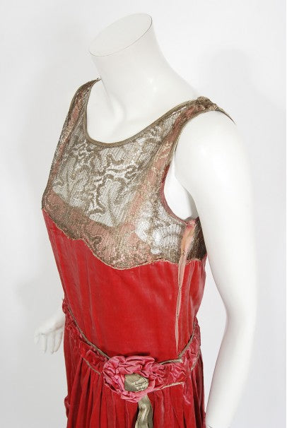 1920&#39;s Bedell Couture Magenta Velvet Metallic-Gold Lace Flapper Dress