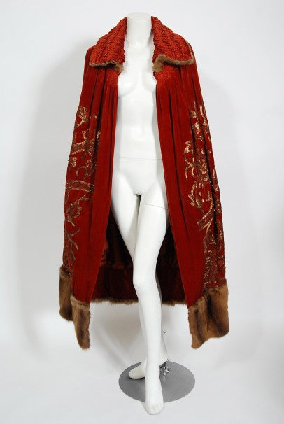 1920&#39;s Frederick Loeser &amp; Co Metallic Embroidered Beaded Red Velvet Cape