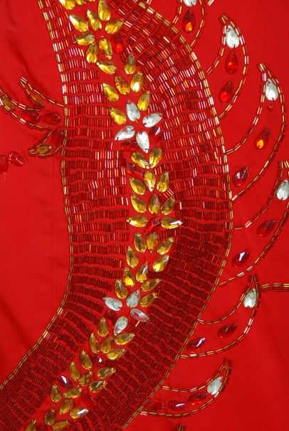 1950&#39;s Documented Beaded Dragon Motif Hourglass Burlesque Gown Gloves Cape Ensemble