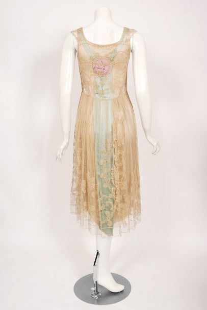 1920&#39;s Martha Weathered Couture Pastel Silk Rosettes Filet Lace Dress