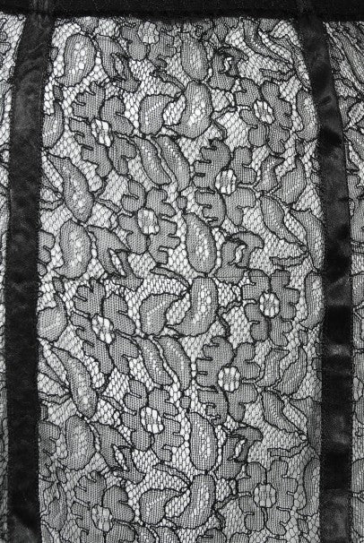 1940&#39;s Schiaparelli Inspired &#39;Hands On&#39; Silk Appliqué Lace Bra &amp; Tap Pants