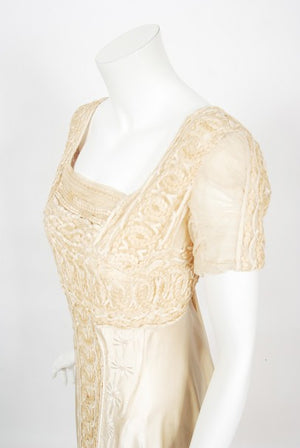 1910's Ivory Crème Embroidered Net-Lace & Silk Satin Trained Bridal Gown