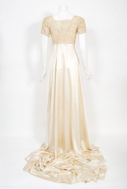 1910&#39;s Ivory Candlelight Embroidered Net-Lace &amp; Silk Satin Trained Bridal Gown